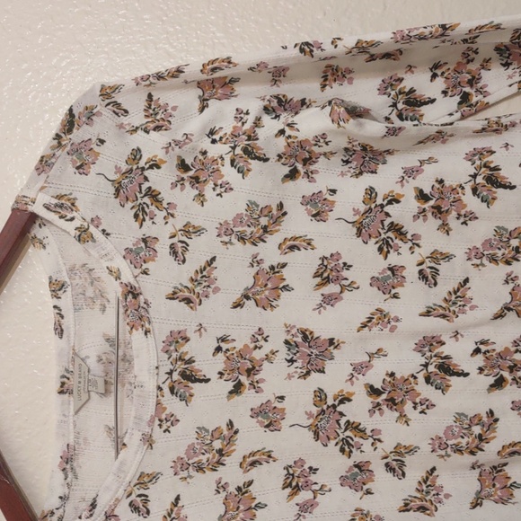 SLIGHTLY USED LUCKY BRAND LONG SLEEVE BOHO SHIRT FLORAL SIZE L THIN MATERIAL - Picture 4 of 10